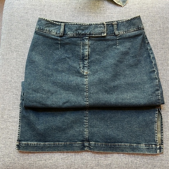 Y2K Vintage Denim Mid Rise Maxi Skirt, with belt detailing, Circa 2006 - Picture 16 of 17